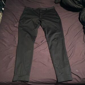 Rhone Commuter Slim Fit Jogger Pants Black 30